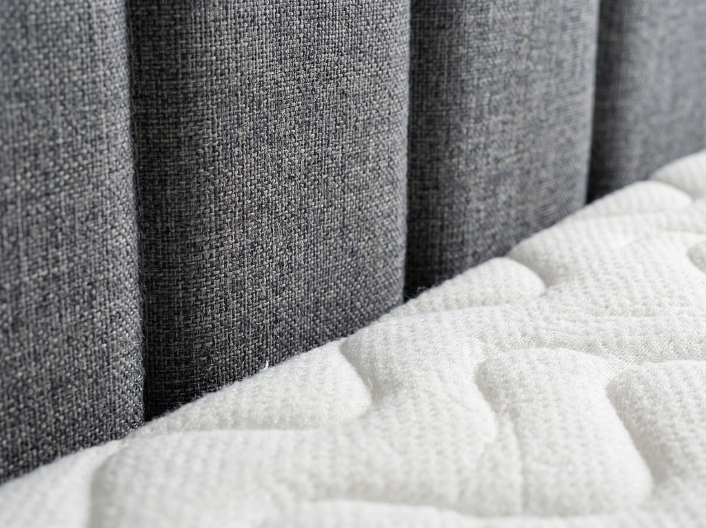 Lyon Box Spring Bett-Set mit Matratze